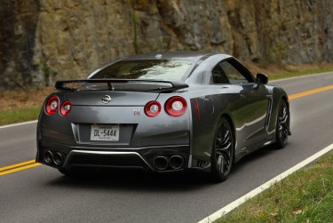 东莞石碣镇急用钱找生意贷款公司靠谱吗全方位解析